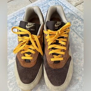 Nike Air Max Brown and Gold Sneakers